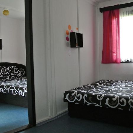 Křečovice Juniorcamp Nova Zivohost酒店 外观 照片
