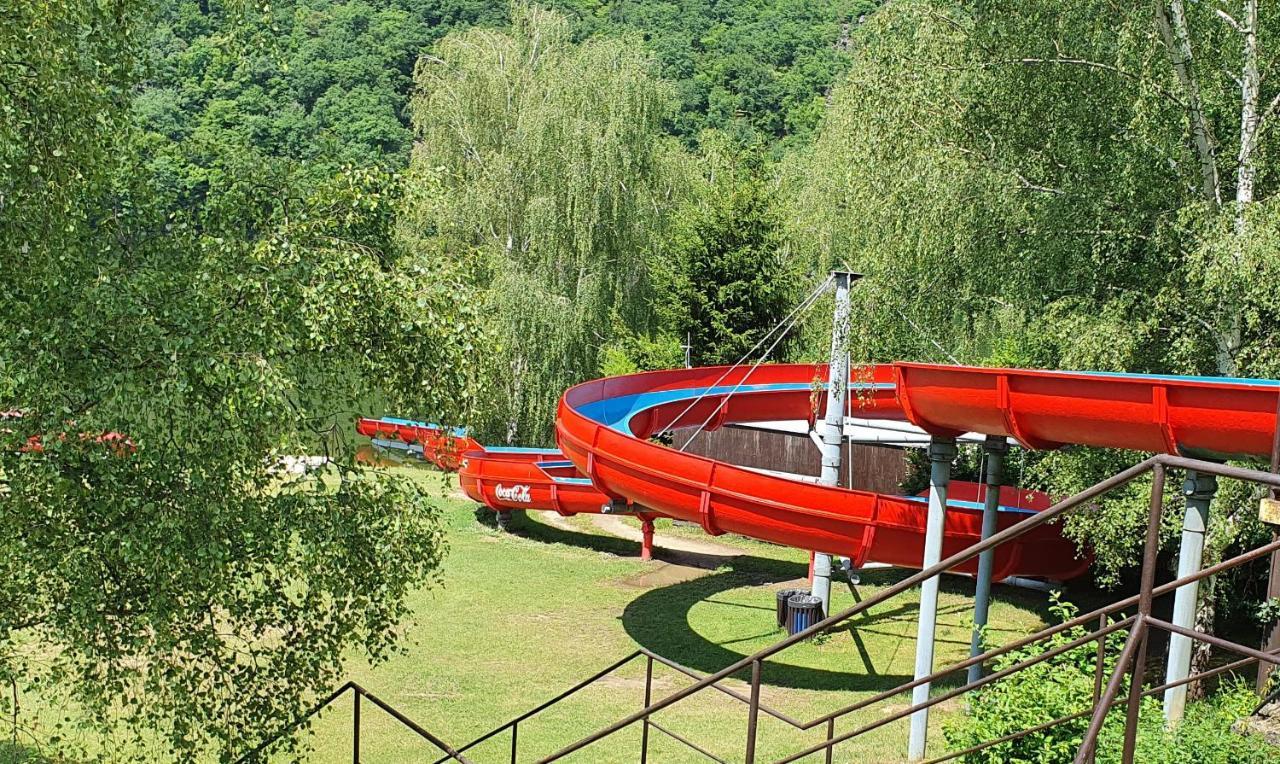 Křečovice Juniorcamp Nova Zivohost酒店 外观 照片