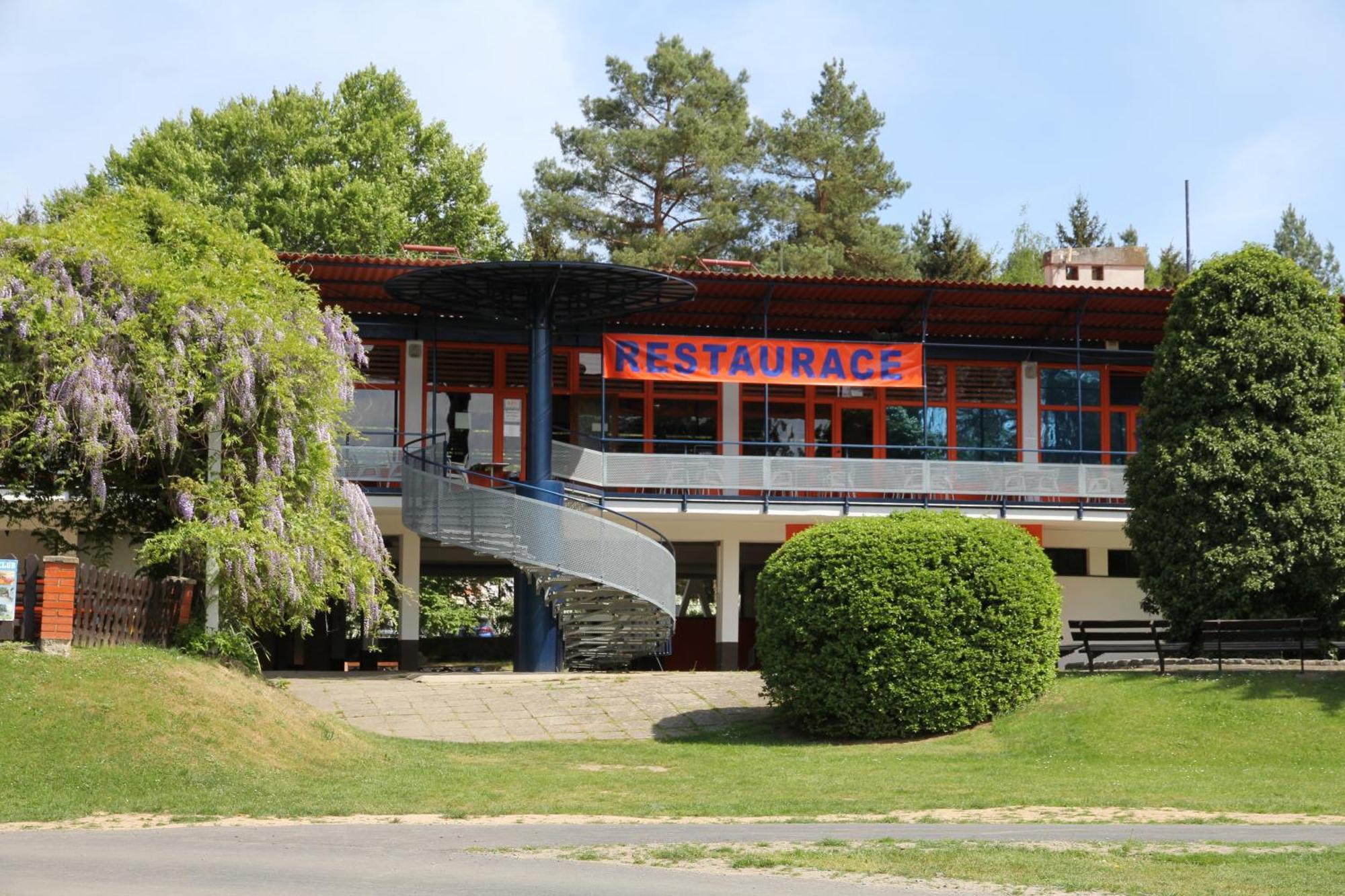 Křečovice Juniorcamp Nova Zivohost酒店 外观 照片